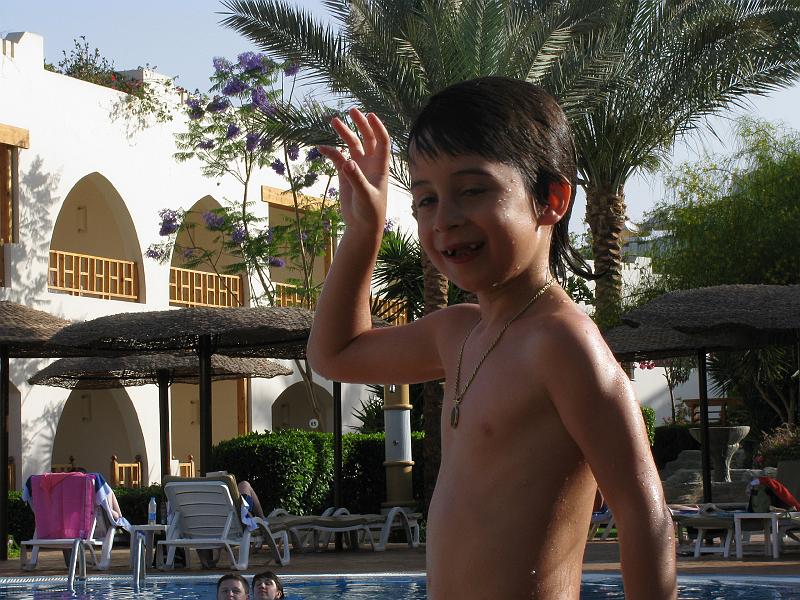 Sharm-el-Sheikh 403.jpg - Egypt - Sharm-el-Sheikh
Hotel Ibero Grand Sharm
Picine - Swimming-pool Dean